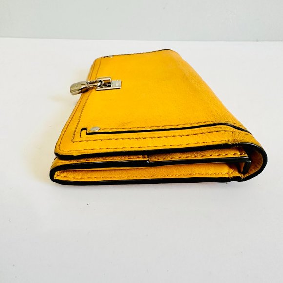 AUTHENTIC CELINE SOFT LEATHER WALLET WITH CHAIN STRAP YELLOW  WC-SA-0108 - Picture 5 of 12